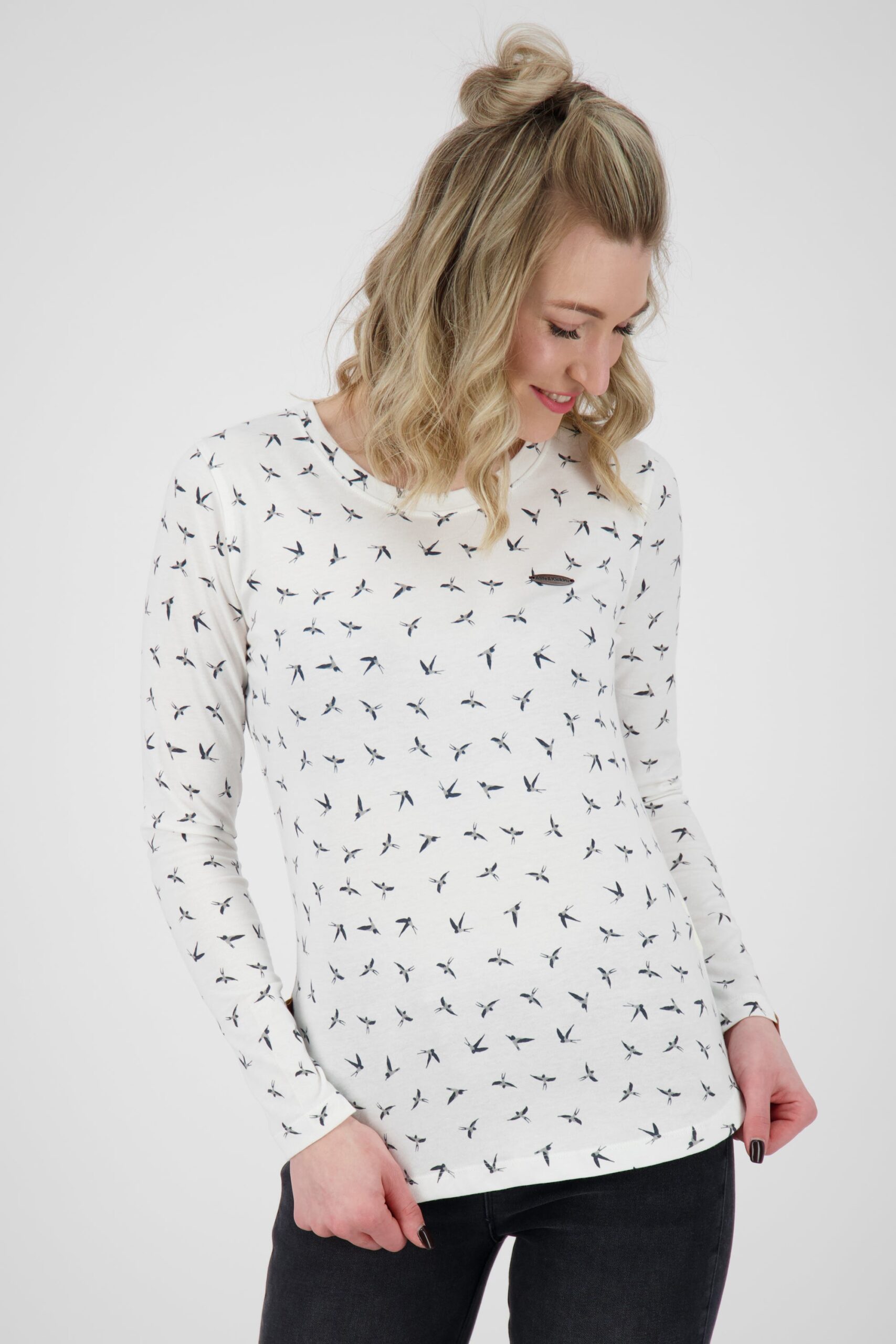 Dezent geschnittenes Damen Longsleeve mit Muster Weiß