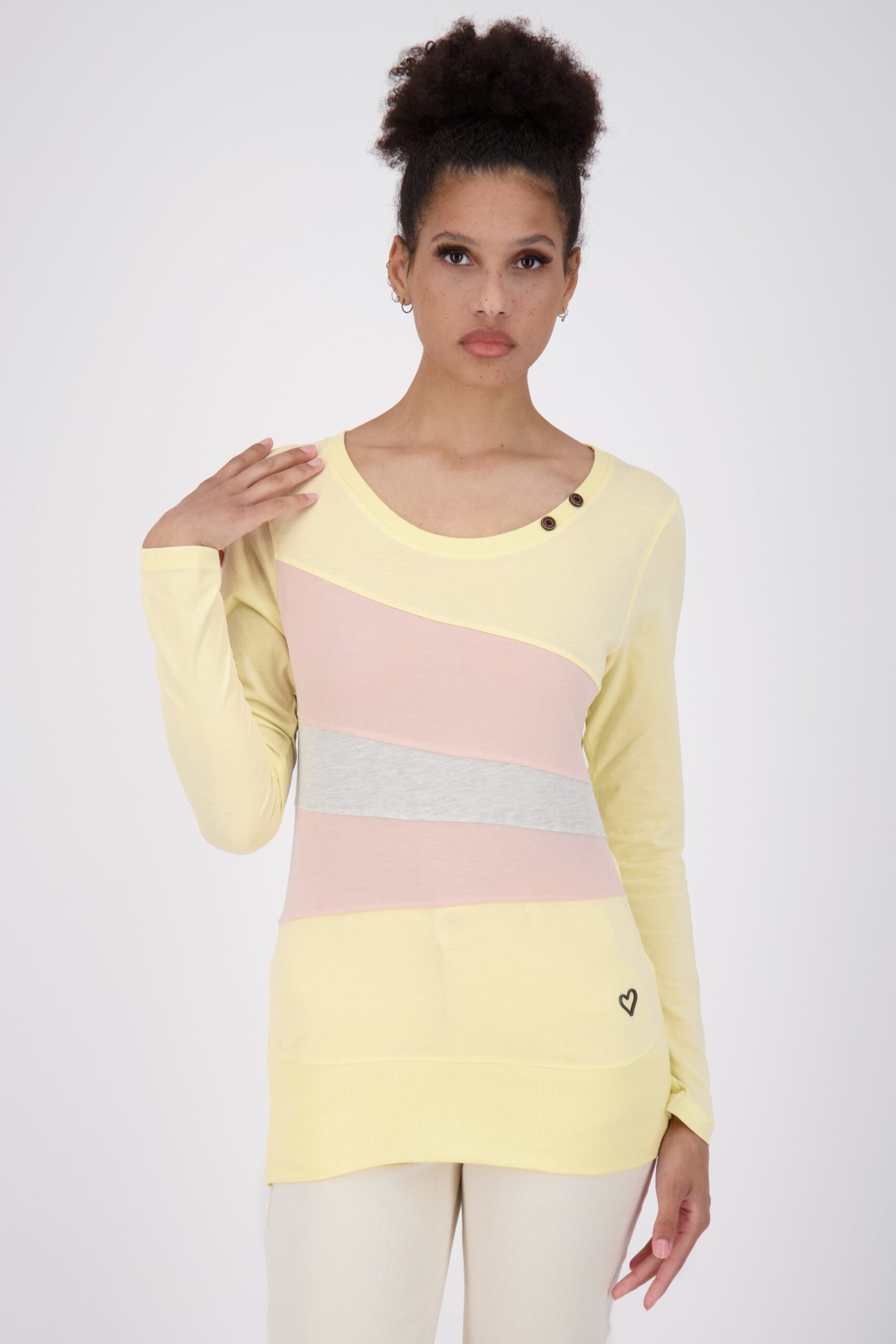 Damen Longsleeve CliaAK A Einzigartiges Design für Deinen Lifestyle Beige