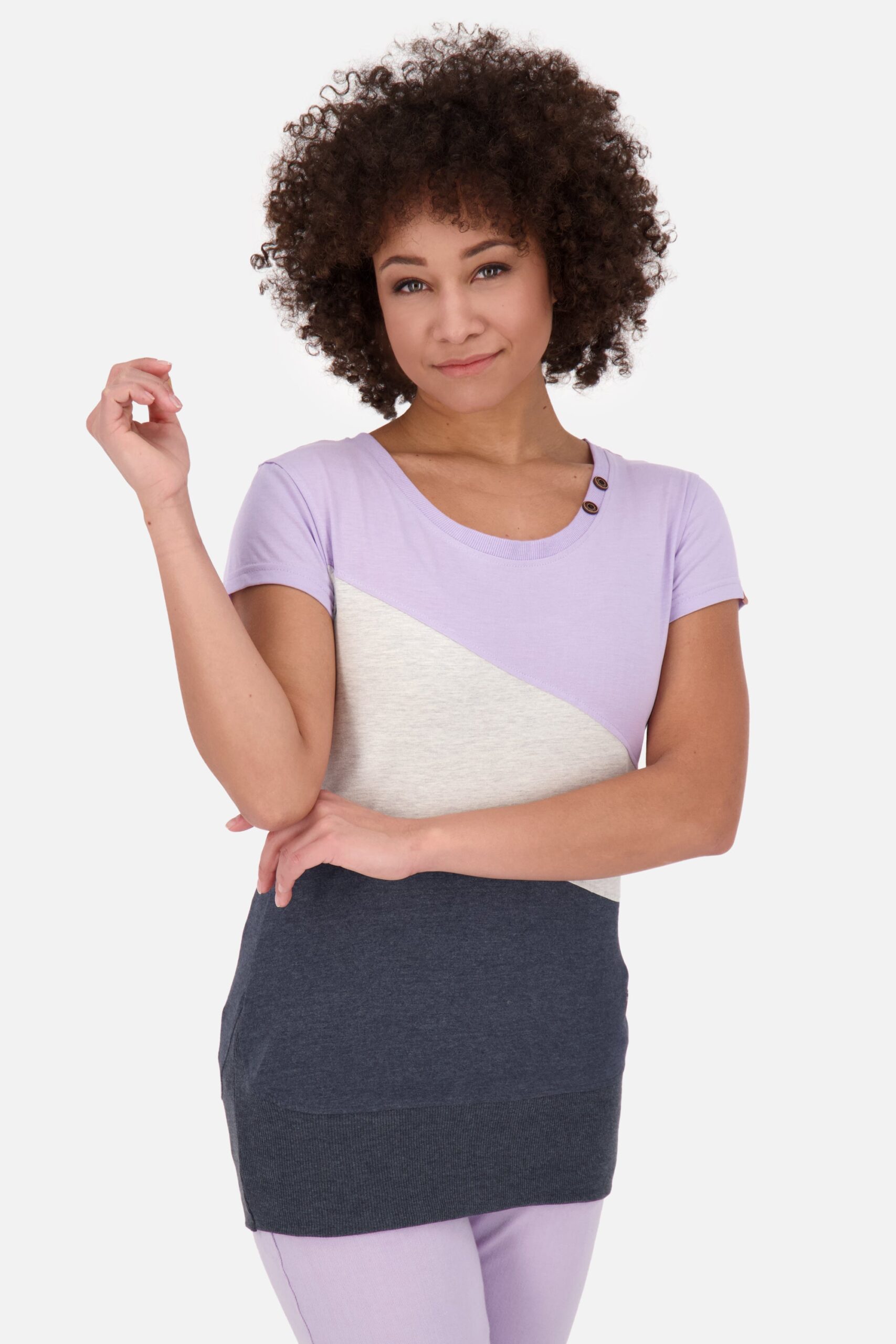 CordelieAK A von Alife and Kickin: Bequemes T-Shirt mit Zierknöpfen Dunkelblau